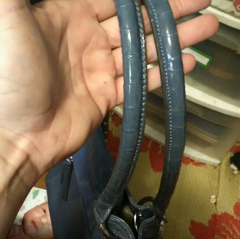 Purse - Picture 6 of 7
